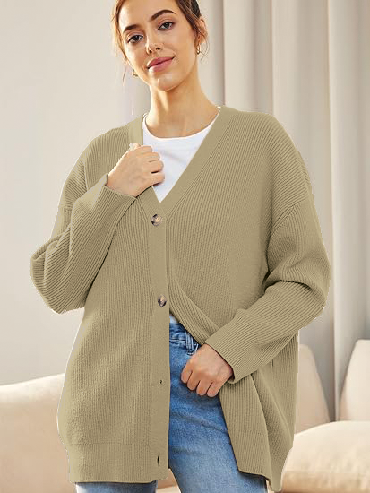 Isla - Knit Button Cardigan