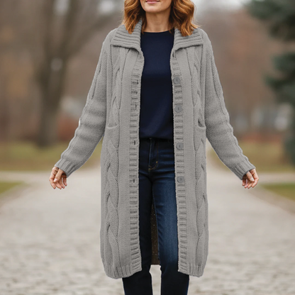 Victoria - Knitted Coat