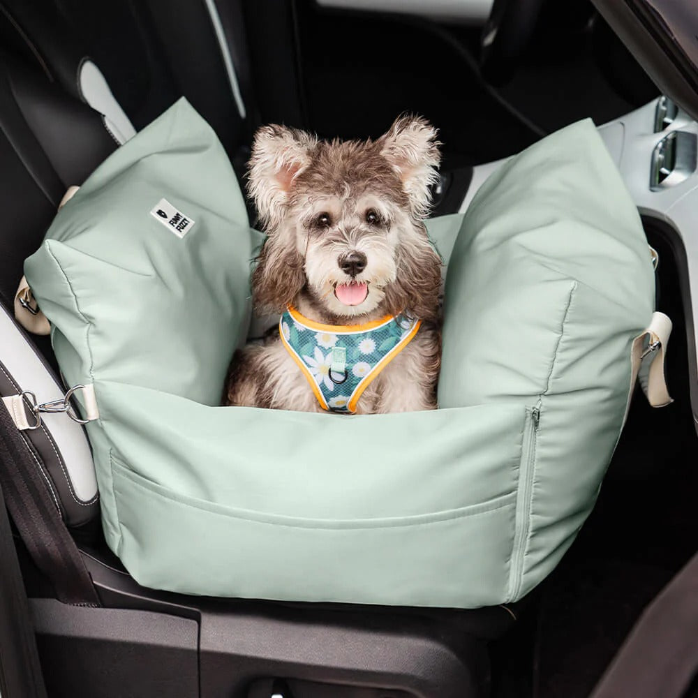 Leo - First Class Dog Car Seat