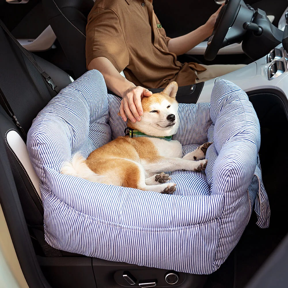 Leo - First Class Dog Car Seat
