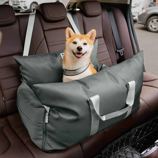 Leo - First Class Dog Car Seat