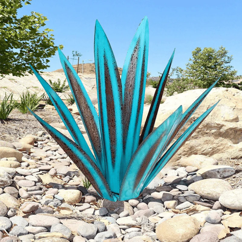 Ryan - Agave Garden Light