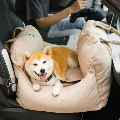 Leo - First Class Dog Car Seat
